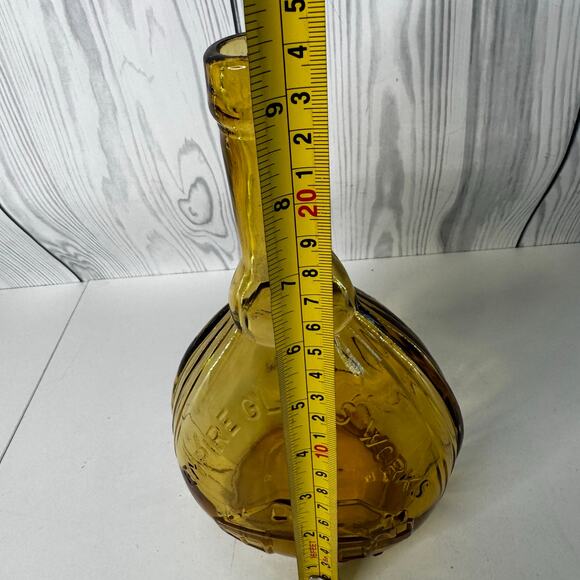 Vintage Jenny Lind Empire Glass Works Bottle Amber Yellow - Picture 5 of 6